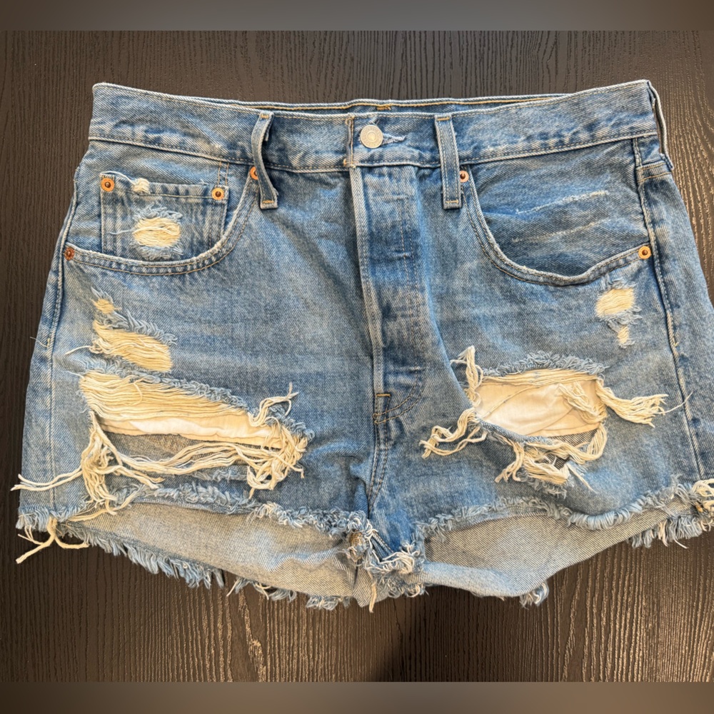 Levi’s Premium 501 Denim Shorts W30-Distressed High Rise Cutoff